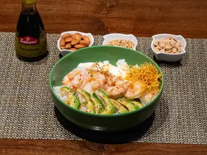 Poke langostinos