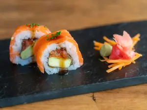 2 Salmones