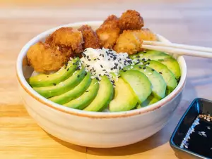 Ebi furai salad