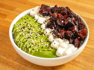 Pollo teriyaki salad