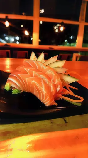 Sashimi salmón ahumado 1 unidad