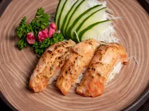 Niguiri salmon maco