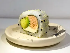 Salmon cream x8
