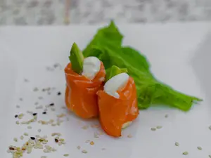 Geisha salmón por (8 unidades)