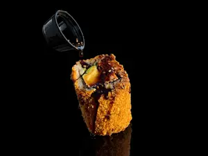 Handroll promo duo