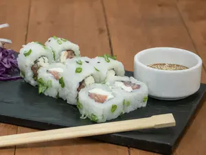 Cheese roll (8 piezas)
