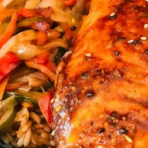 Salmón grillado