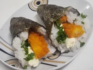 Temaki cali (2 unidades)