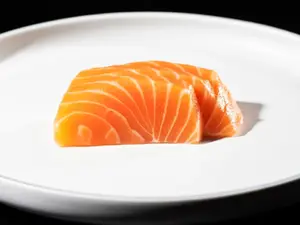 Sashimi de salmón (5 piezas)