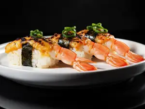 Niguiri de langostino fuego thai (3 u)