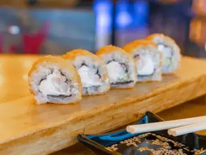 Hot rolls de langostinos X10