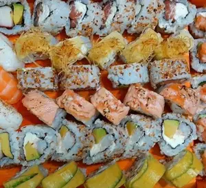 Sushitai x 55 piezas