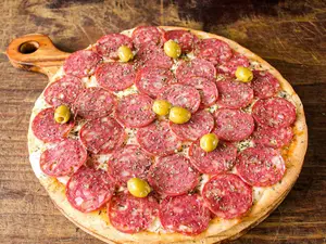 Pizza calabresa