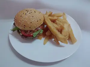 Triple lechuga y tomate