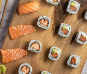Salmon - 32 piezas