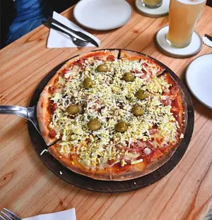Pizza Jamón Y Huevo