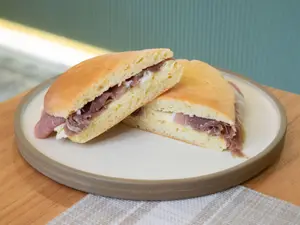 Sándwich crudo