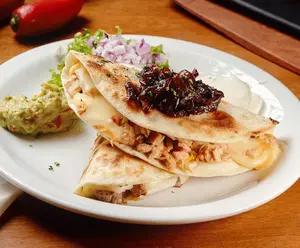 Quesadillas pollo (2 unidades)