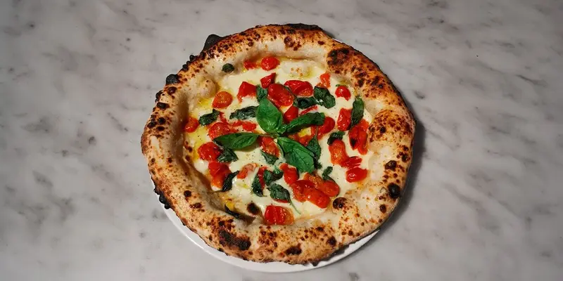 Tana Pizza Pan Castaneda