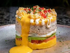 Causa de atún