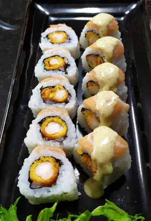 Acevichado roll - 10 unidades