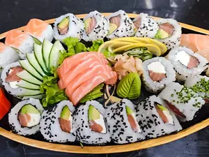 Clasica de salmón (x 30 pz)