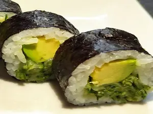 Kyuri maki