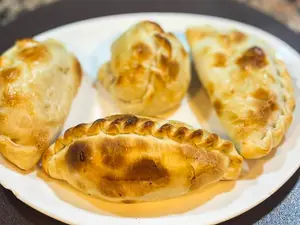 EMPANADAS GRANDES