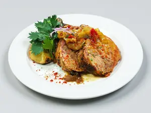 Lomito a la pimienta con papas