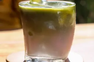 Ice Matcha Latte