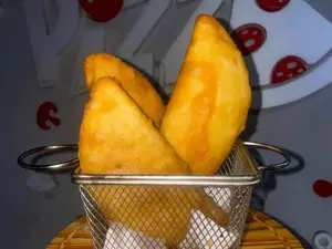 Empanada Venezolana De Queso