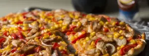 Pizza la reina grande 8 porcio