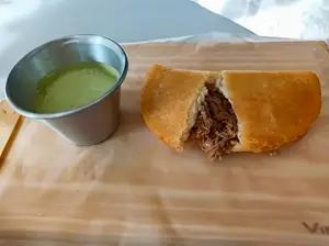 Empanada De Carne Mechada