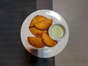 Empanada de papa y queso