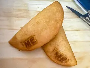 Empanada de pizza