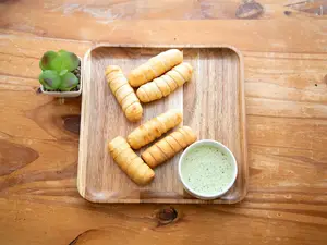 6 Tequeños + Salsa