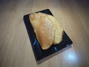1 empanada de queso