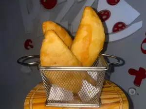 Empanada Venezolana De Queso