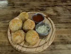 Bolas de muzzarella y parmesan