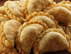 Empanada frita peperoni&queso
