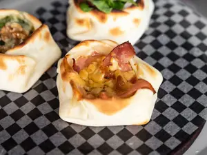 Canastita panceta y cheddar