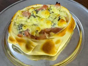 Canastita Roquefort Y Jamon
