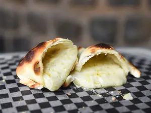 Empanada de roquefort