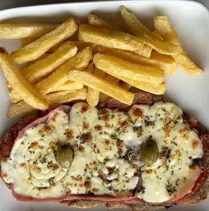 Milanesa De Ternera Napolitana
