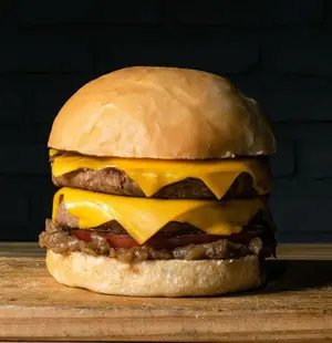 Veggie doble con papas.