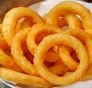 Aros de Cebolla con Salsa