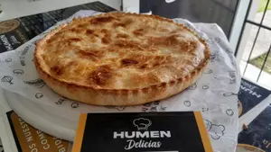 Tarta de jamón y queso