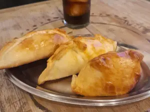 Empanada De Pollo