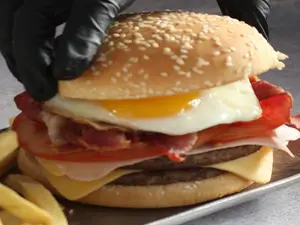 Hamburguesa doble thomate's
