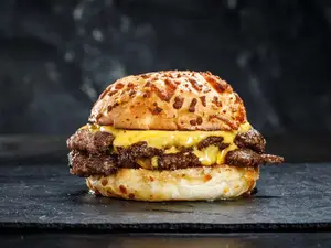 Hamburguesa cheese doble